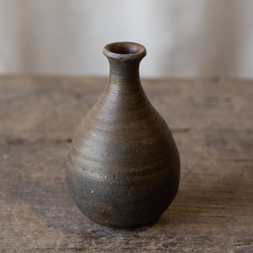 Japanese Bizen Tokkuri Vase