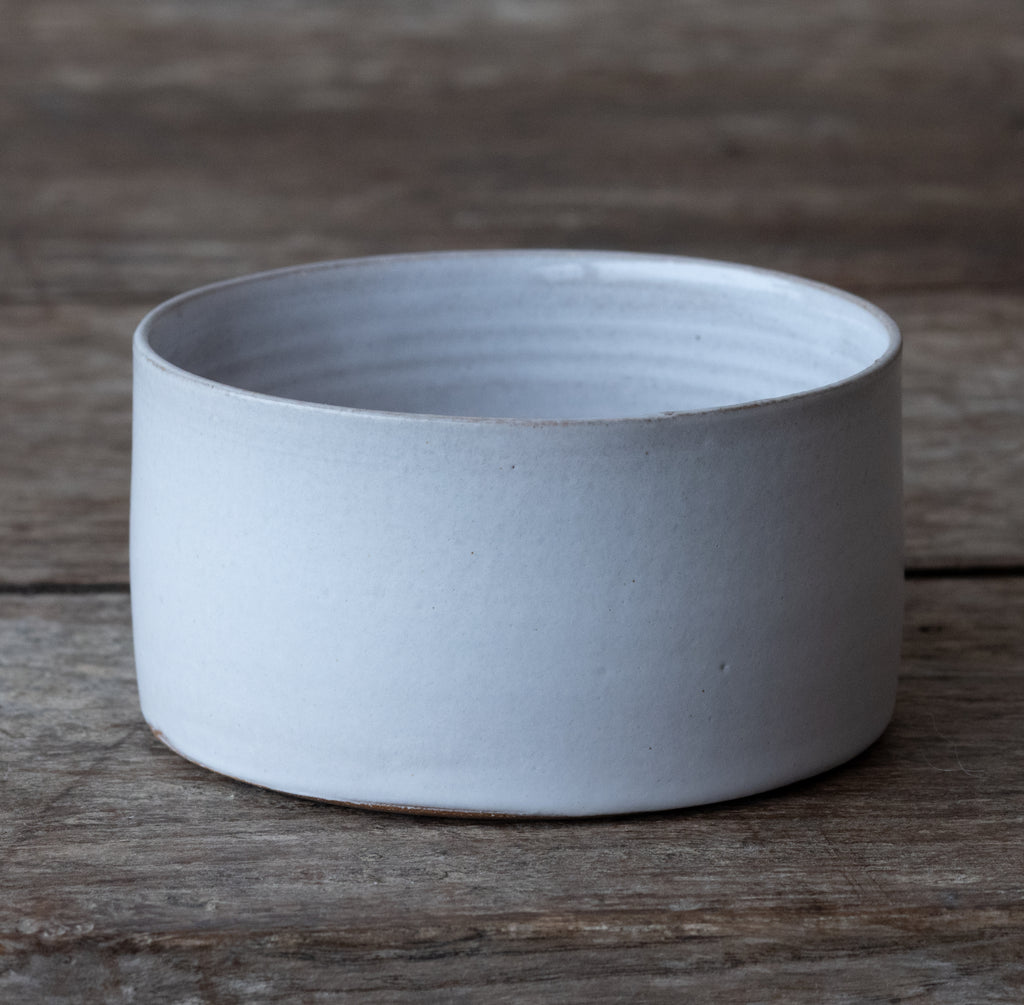 Tracie Hervy Ceramics - C21L White Cylinder Bowl