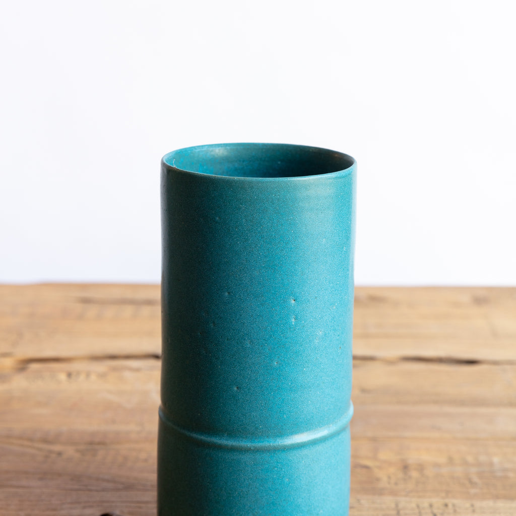 Tracie Hervy Ceramics -V7 Periwinkle Vase