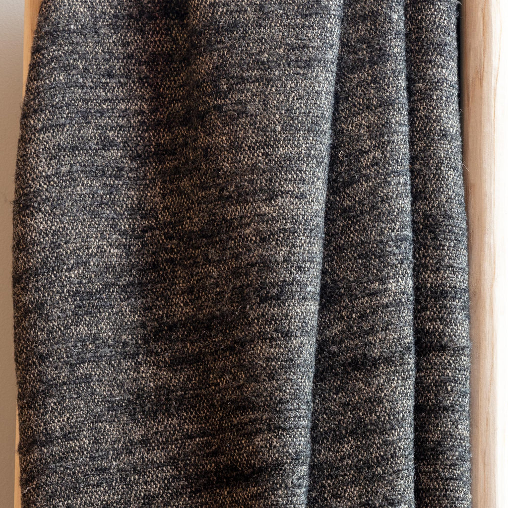 Linen Throw - Nash Black