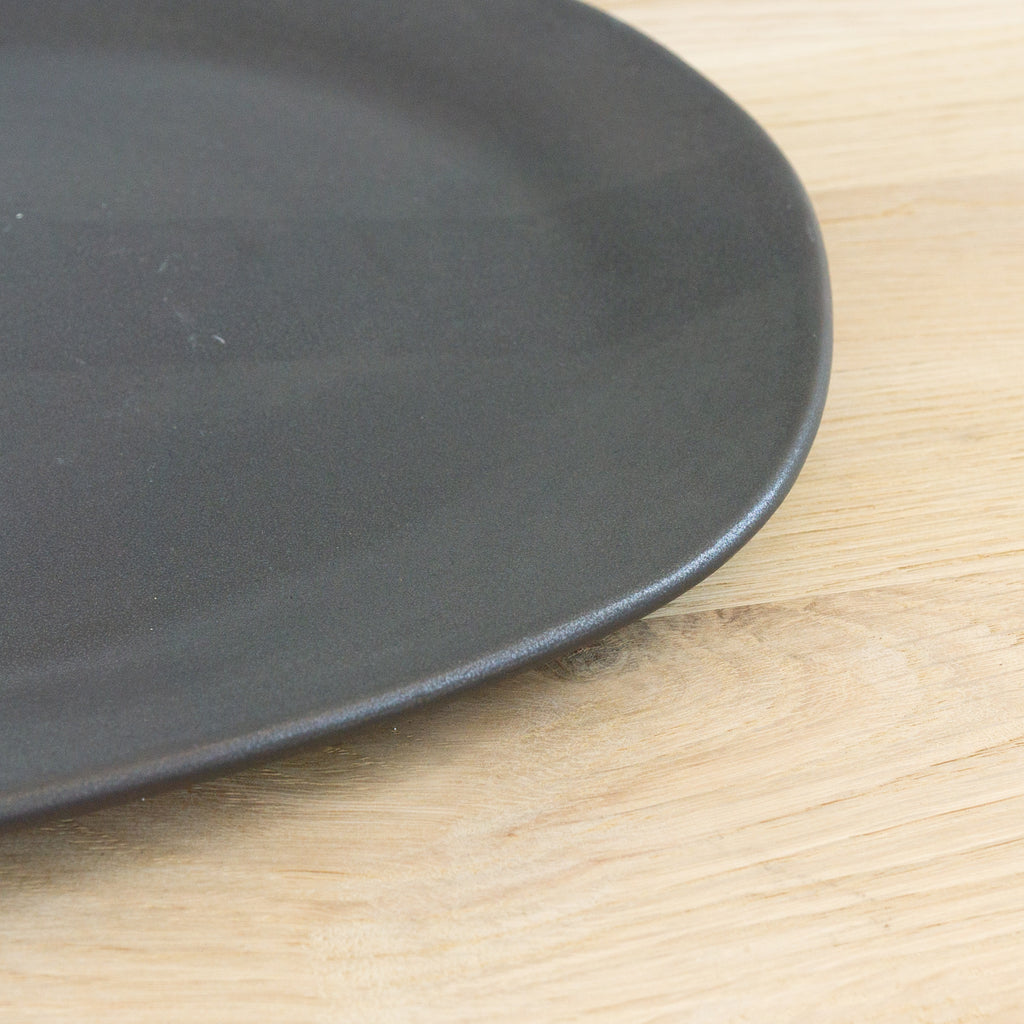 Alex Marshall 19" Large Oval Platter - Charcoal