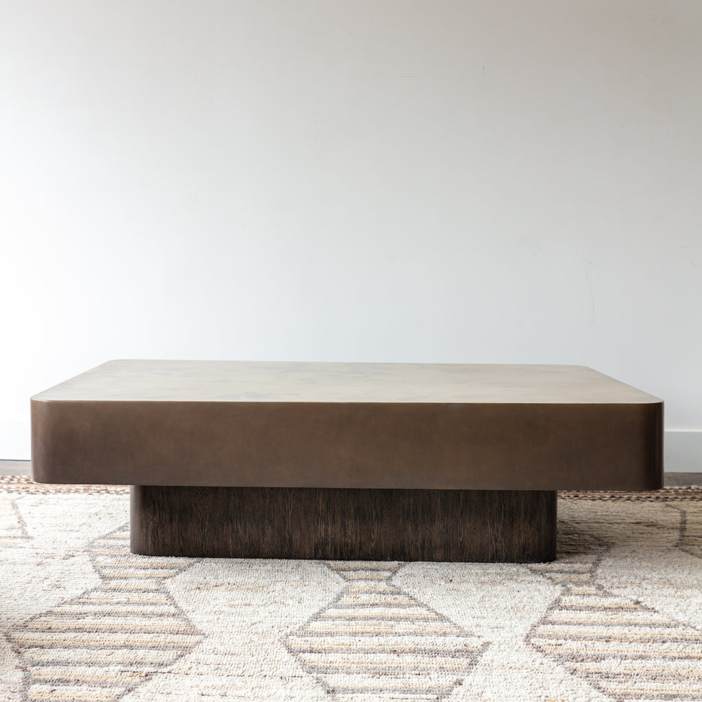 Mercedes Coffee Table by Antonia
