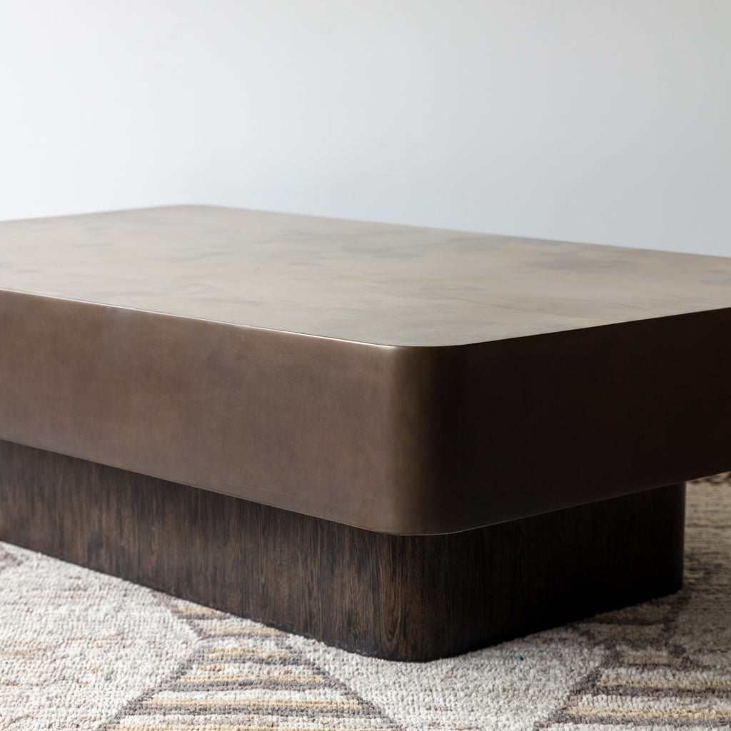 Mercedes Coffee Table by Antonia